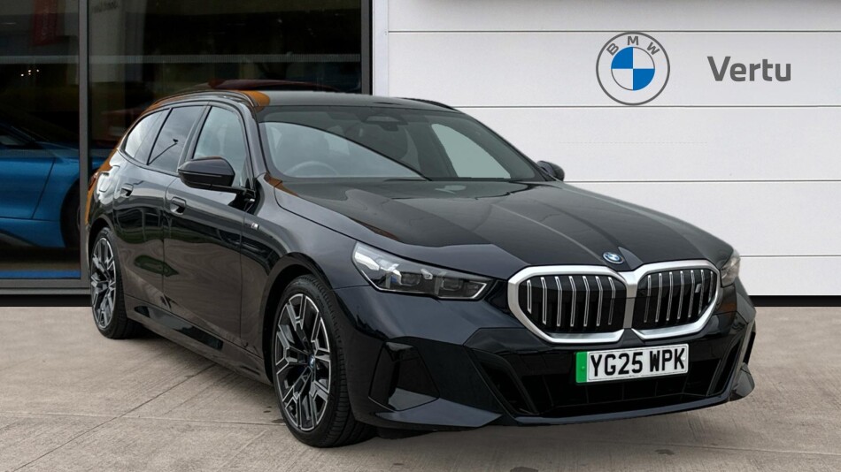 BMW i5 250kW eDrive40 M Sport 84kWh 5dr Auto Tech+/Comf+ Electric Estate